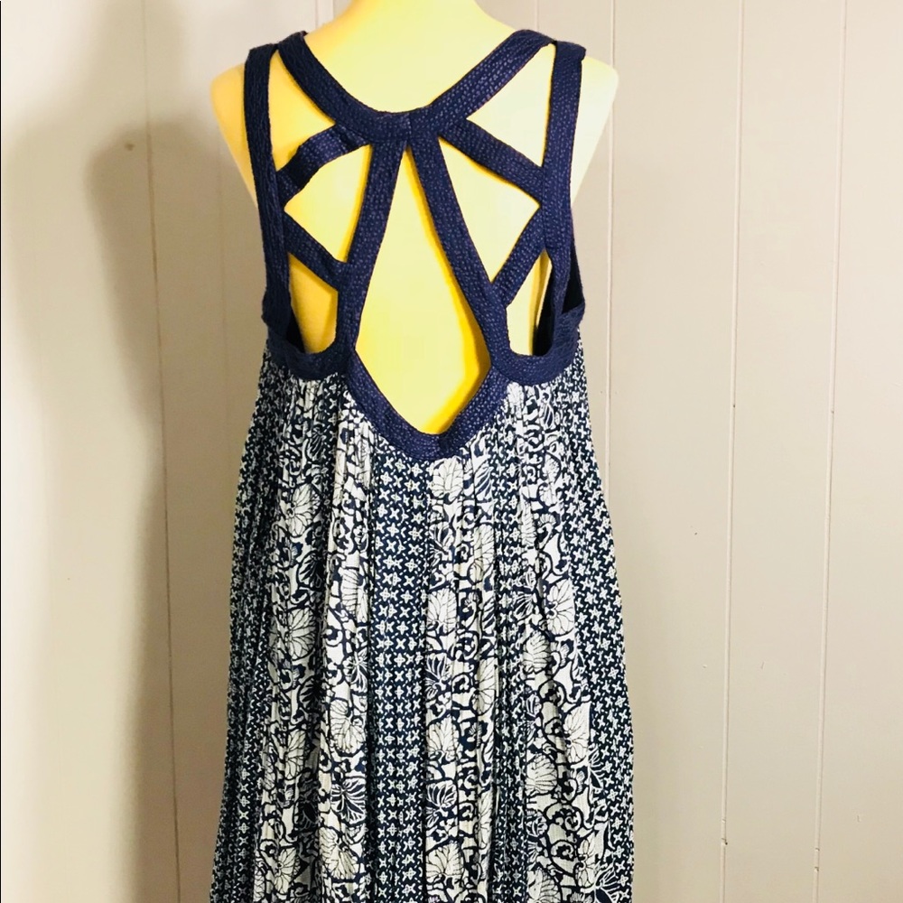 vnl Styleline Dress cutout swing broomstick boho